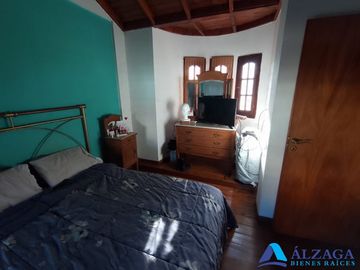 Casa para 2 Familias en venta en Ezpeleta Este