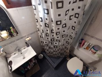 Casa para 2 Familias en venta en Ezpeleta Este