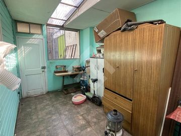 Oficina en Venta en San Gerardo/ Av. El Guanaco