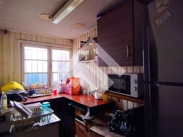 Bodega en Venta en Calle Coquimbo con Santa Rosa (metro Matta)