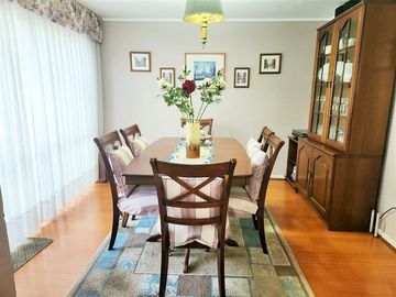 Casa en Venta en Sanchez Fontecilla con El Valle