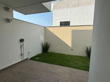 CASA  EN VENTA SANTORAL ll | CUMBRES | GARCIA