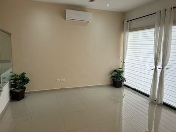 CASA  EN VENTA SANTORAL ll | CUMBRES | GARCIA