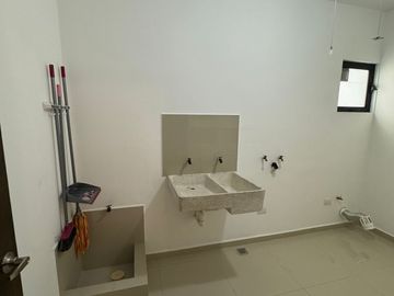 CASA  EN VENTA SANTORAL ll | CUMBRES | GARCIA
