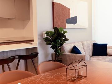 DEPARTAMENTO EN VENTA  TORRE CALIZA EN DISTRITO DOMO , ZONA SANTA CATARINA