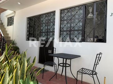 Magnifica casa en el Centro Histórico de Oaxaca de Juárez, con 3 suits independientes. - (3)