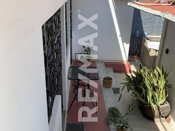 Magnifica casa en el Centro Histórico de Oaxaca de Juárez, con 3 suits independientes. - (3)