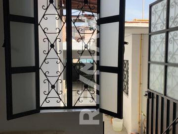 Magnifica casa en el Centro Histórico de Oaxaca de Juárez, con 3 suits independientes. - (3)