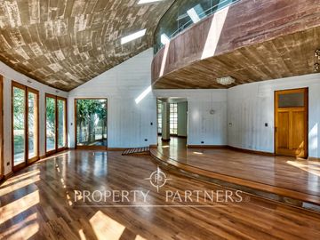 Diseño, arquitectura y buen espacio, casa en condominio La Reina Alta