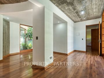 Diseño, arquitectura y buen espacio, casa en condominio La Reina Alta
