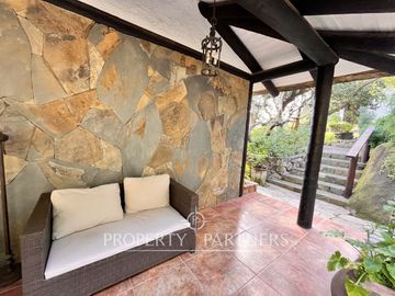 INCREÍBLE Y ESPACIOSA CASA EN ALTAVISTA