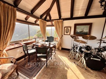 INCREÍBLE Y ESPACIOSA CASA EN ALTAVISTA