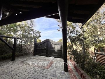 INCREÍBLE Y ESPACIOSA CASA EN ALTAVISTA