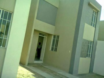 CASA EN VENTA FRACC. PARQUE DIAMANTE GARCIA NL