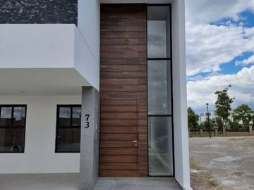 CASA EN VENTA, LOMAS DE ANGELÓPOLIS, PUEBLA, PUE.
