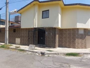 VENTA DE CASA  EN COLONIA AMERICA SUR , ZONA 14 ORIENTE, PROVIDENCIA,PUEBLA