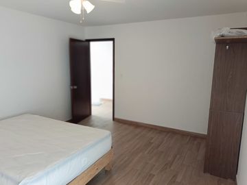 CASA EN VENTA 4 HABITACIONES CON RECAMARA EN PLANTA BAJA CERCA DE SAN MANUEL