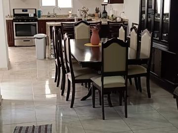 CASA EN VENTA 4 HABITACIONES CON RECAMARA EN PLANTA BAJA CERCA DE SAN MANUEL