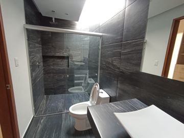 EN VENTA! CASA TRES RECÁMARAS, SALA DE TV.  STA. CATARINA, SAN FCO TOTIMEHUACAN