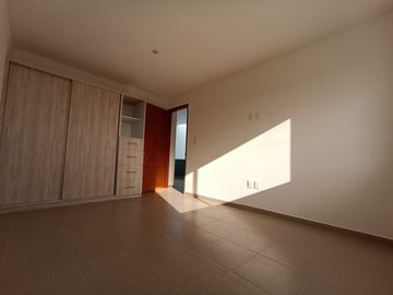 EN VENTA! CASA TRES RECÁMARAS, SALA DE TV.  STA. CATARINA, SAN FCO TOTIMEHUACAN