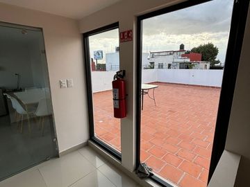 Consultorios Médicos en Venta, Col. Volcanes Puebla
