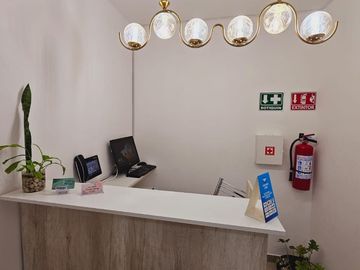 Consultorios Médicos en Venta, Col. Volcanes Puebla