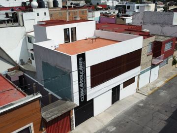 Consultorios Médicos en Venta, Col. Volcanes Puebla