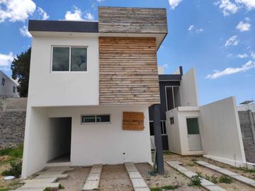 Venta de casa en Fraccionamiento El Mirador, Ocotlán, Tlaxcala.