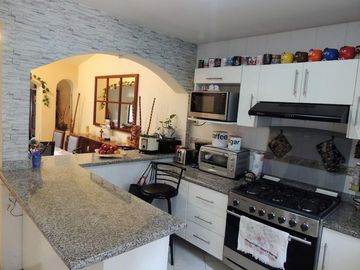 CASA EN VENTA, BOSQUE DE CUAUHYOCAN, AMOZOC, PUEBLA.