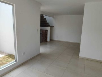 casa en venta en Fraccionamiento El Mirador, Ocotlán, Tlaxcala..