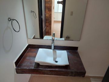 Casa en venta en Clúster 10 10 10, Lomas de Angelópolis, Puebla..