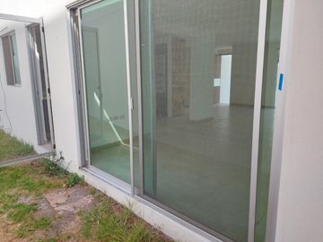 Casa en venta en Clúster 10 10 10, Lomas de Angelópolis, Puebla..