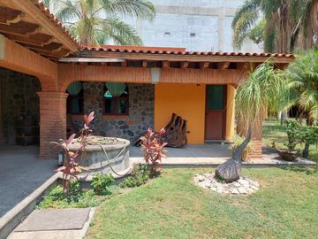 Residencia en venta en Campestre La Moraleda, Atlixco, Puebla..