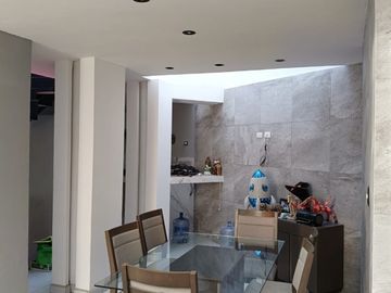 CASA EN VENTA FRACC LOMAS DEL VALLE PUEBLA (SOLTEROS RECIEN CASADOS)