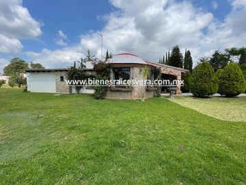 CASA EN VENTA  EN GRANJAS RESIDENCIALES TEQUISQUIAPAN. Caro
