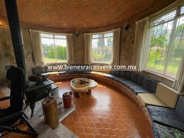 CASA EN VENTA  EN GRANJAS RESIDENCIALES TEQUISQUIAPAN. Caro