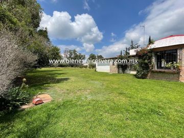 CASA EN VENTA  EN GRANJAS RESIDENCIALES TEQUISQUIAPAN. Caro