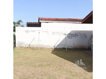 CASA  VENTA O ALQUILER  EN BRISAS DEL GOLF ARRAIJAN