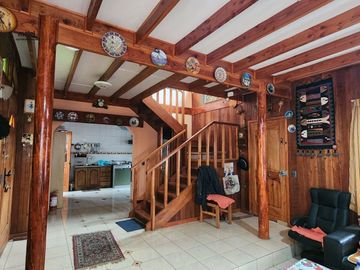 Venta casa con Cabañas en Concón