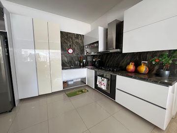 VENTA de CASAS en PEREIRA
