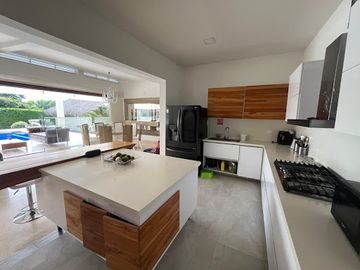 VENTA de CASAS en PEREIRA
