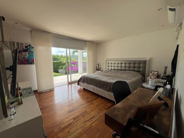 VENTA de CASAS en PEREIRA