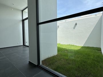 ESTRENA TU CASA DE AUTOR, DISEÑADA POR RECONOCIDO ARQUITECTO