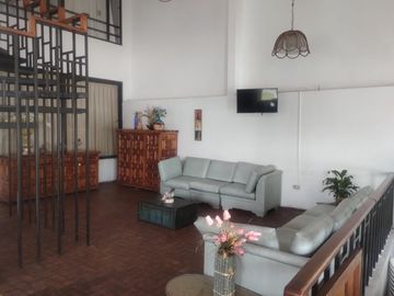 Casa en venta frente al lago de Tequesquitengo