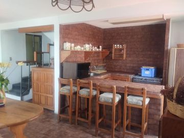 Casa en venta frente al lago de Tequesquitengo