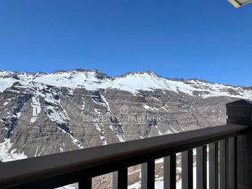 Valle Nevado, Amplio y luminoso con maravillosa vista