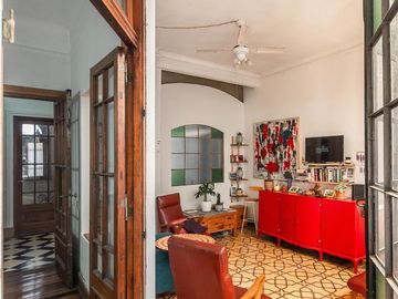 Casa en Venta. Siete Ambientes. Patio. Terraza. San Cristobal