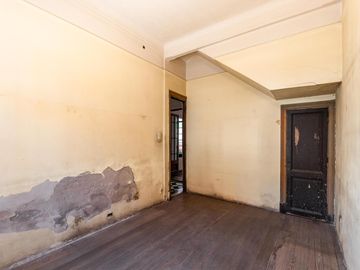 Casa en Venta. Siete Ambientes. Patio. Terraza. San Cristobal