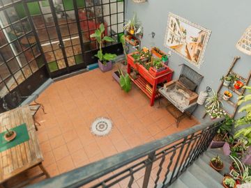 Casa en Venta. Siete Ambientes. Patio. Terraza. San Cristobal