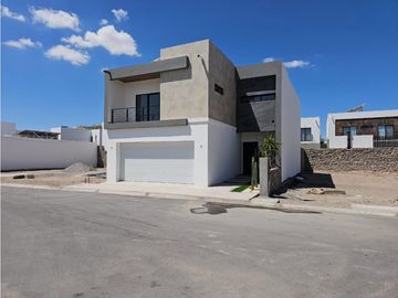 CASA EN VENTA, A CONSTRUIR EN TERRENO A ELEGIR, EXCLUSIVA